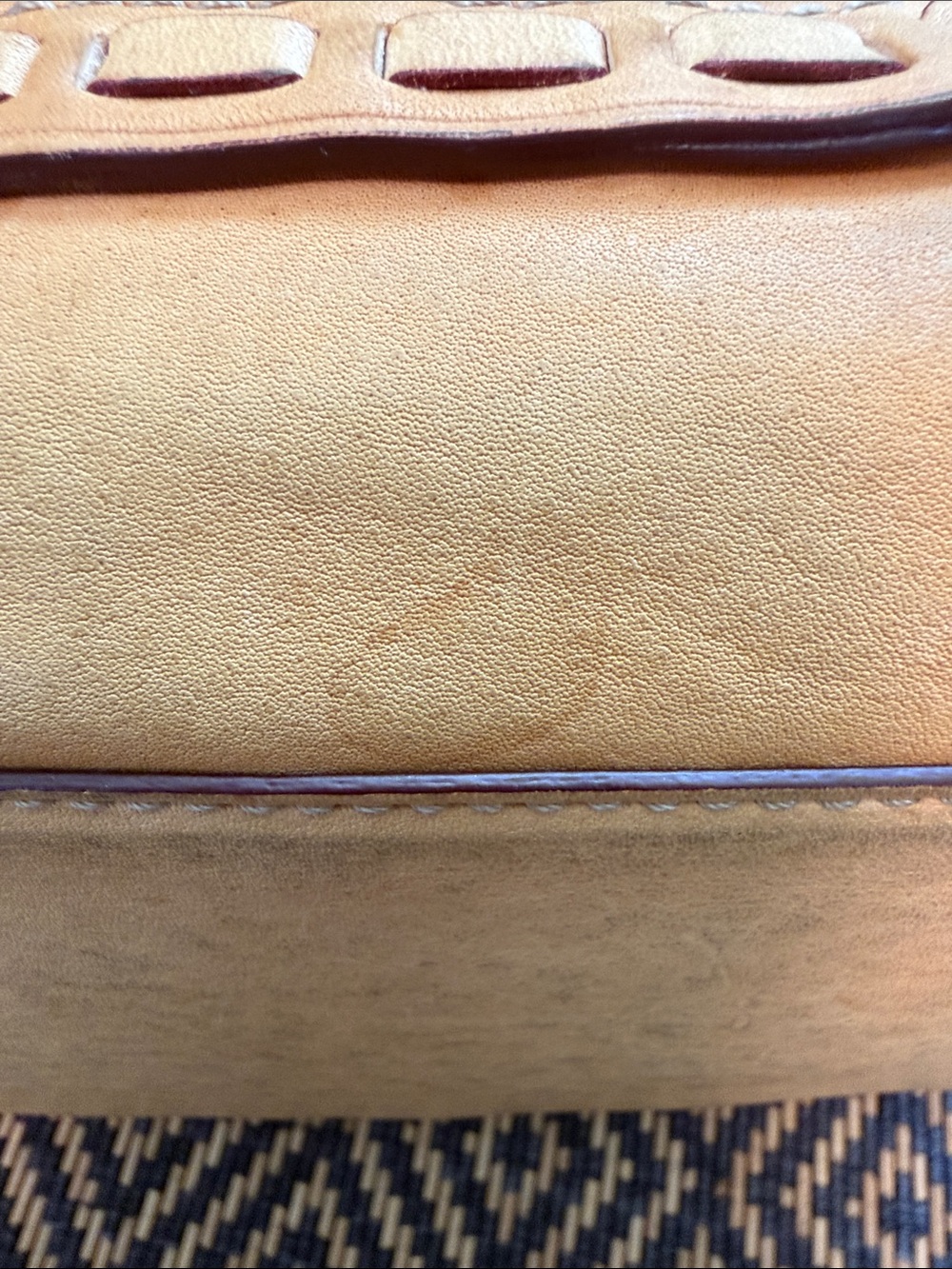 Vintage Y2K Coach 11977 Thompson Vachetta studded whipstitch bag - Picture 7 of 16